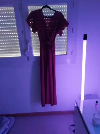 Jolie robe bordeaux