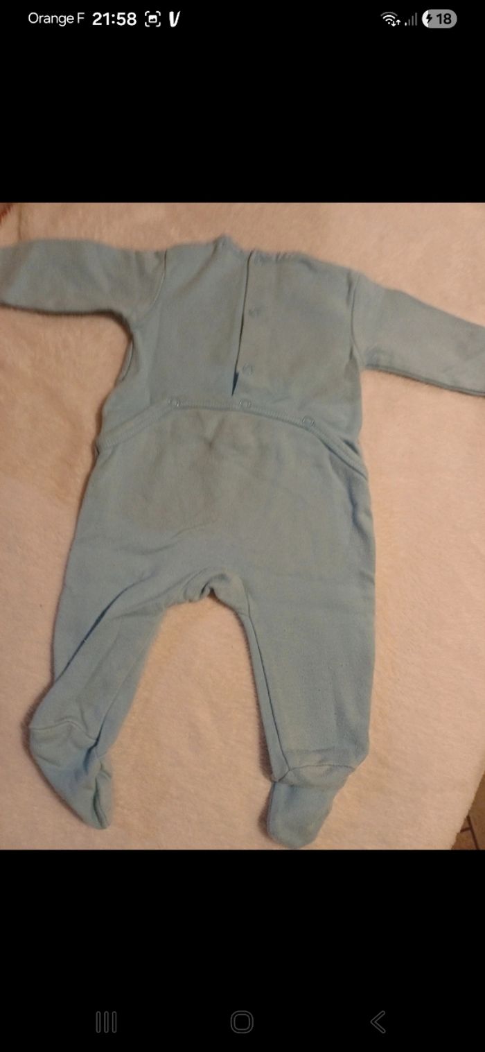 Pyjama bébé taille 3 mois - photo numéro 3