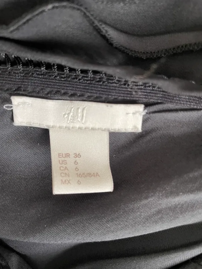 Top taille 36 - photo numéro 3