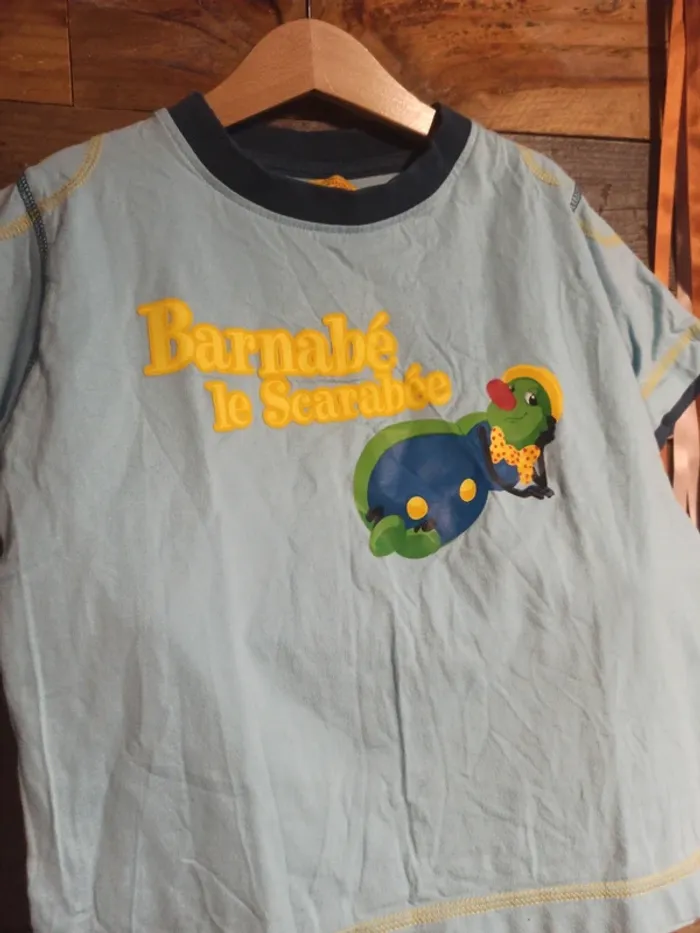 Tee shirt Les drôles de petites bêtes Barnabé le scarabée 6 ans tbe - photo numéro 2