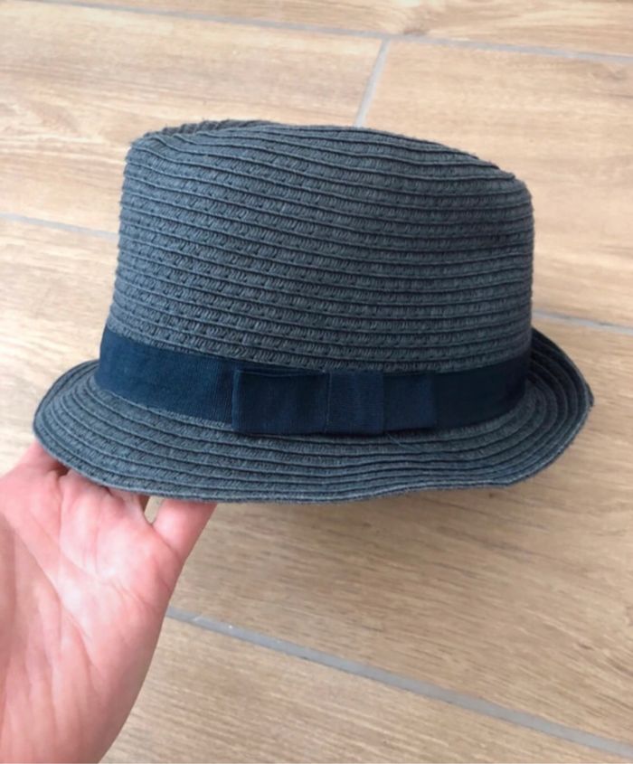 Chapeau bleu marine - photo numéro 2