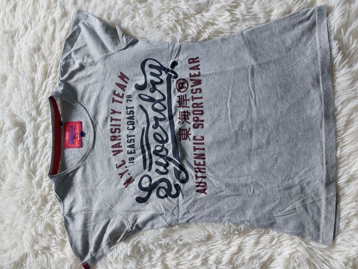 Tee Shirt Superdry gris taille S