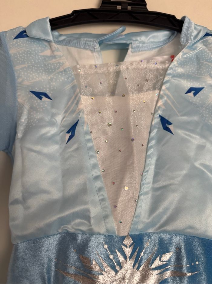 Robe reines de neige et accessoires - photo numéro 2