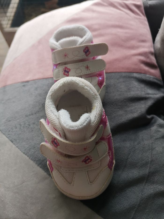 Baskets bébé - photo numéro 2