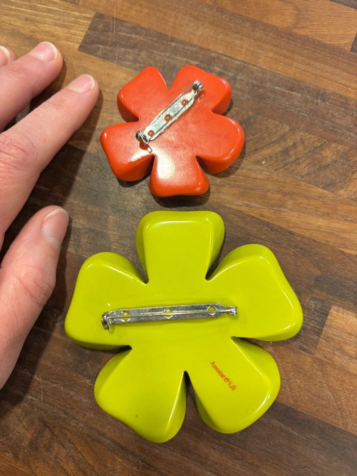 2 Broches - photo numéro 2