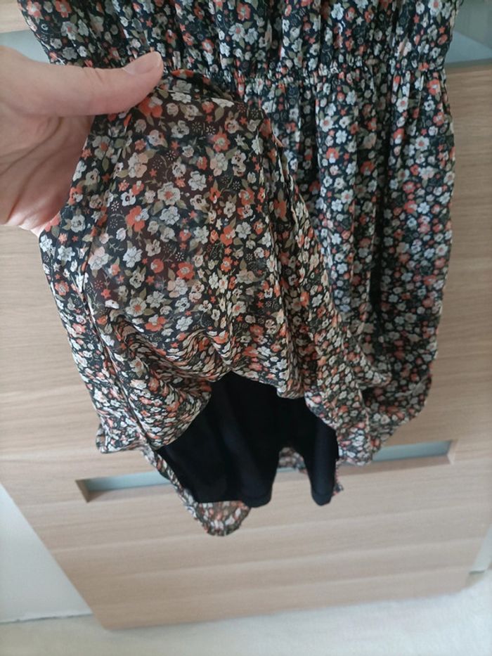 Robe fleurie C&A taille 34 - photo numéro 2