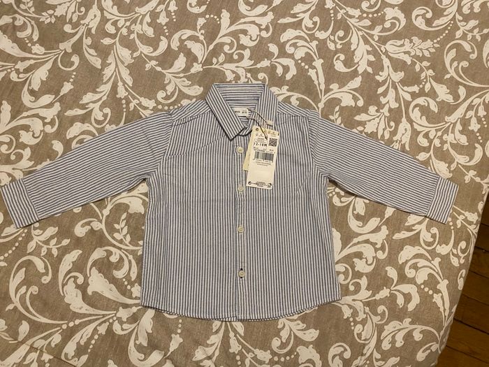 Chemise à rayures / neuve 86 cm