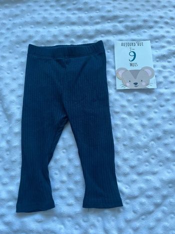Legging côtelé bleu marine 9 mois