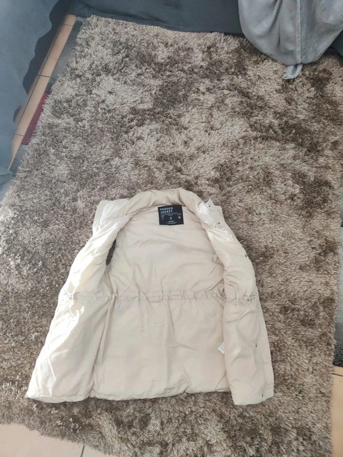 🎀 Promo 11€🎀Jolie veste sans manches 💎 stradivarius 36 💎 - photo numéro 8