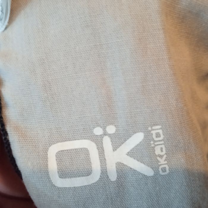 Chemise à capuche neuve Okaïdi