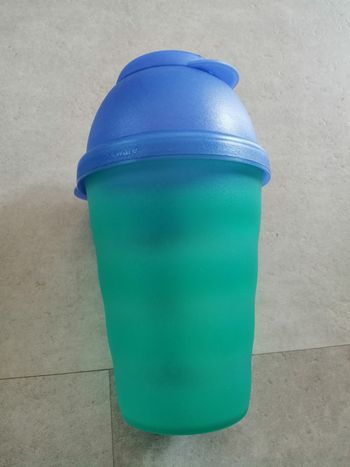 petit shaker Tupperware