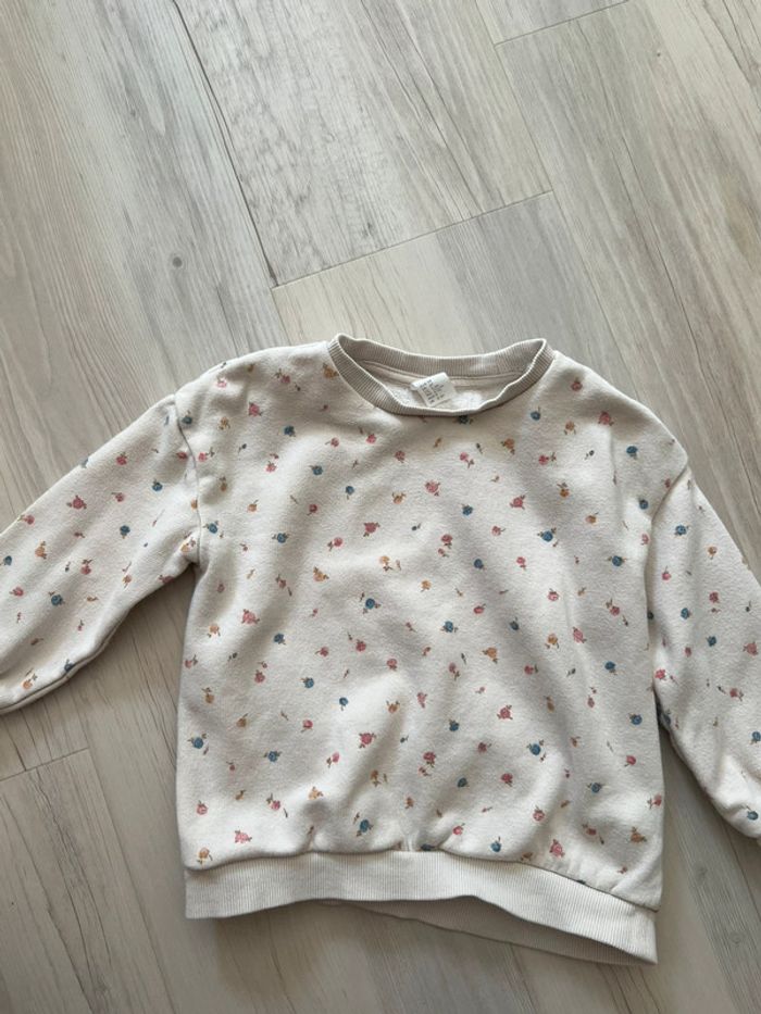 Pull motif fleurs - photo numéro 2