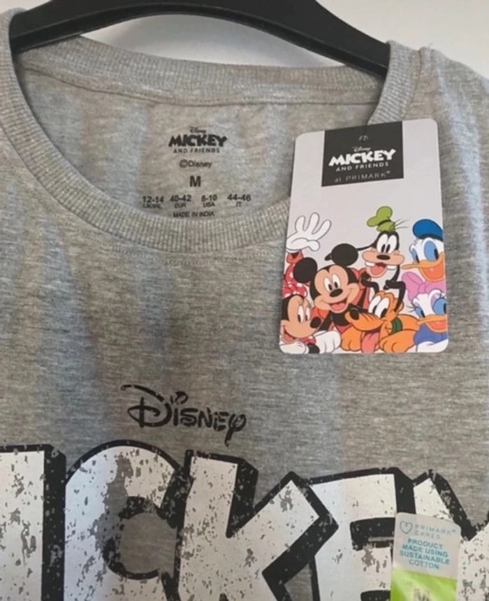 Tee shirt Disney taille M mais taille Eur 40 42 Neuf - photo numéro 3
