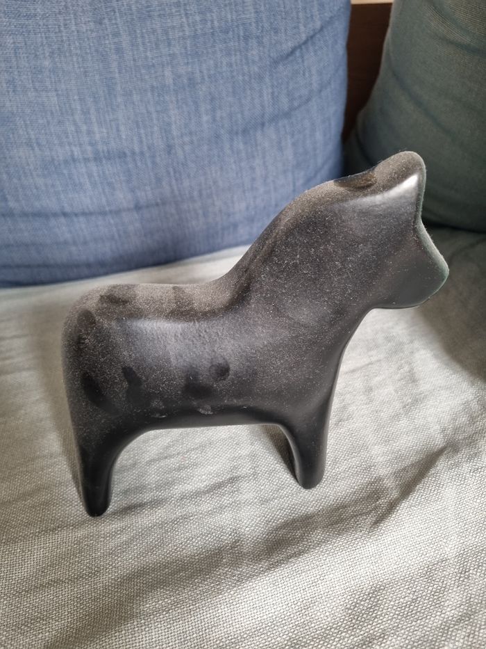 Cheval de bois artistique