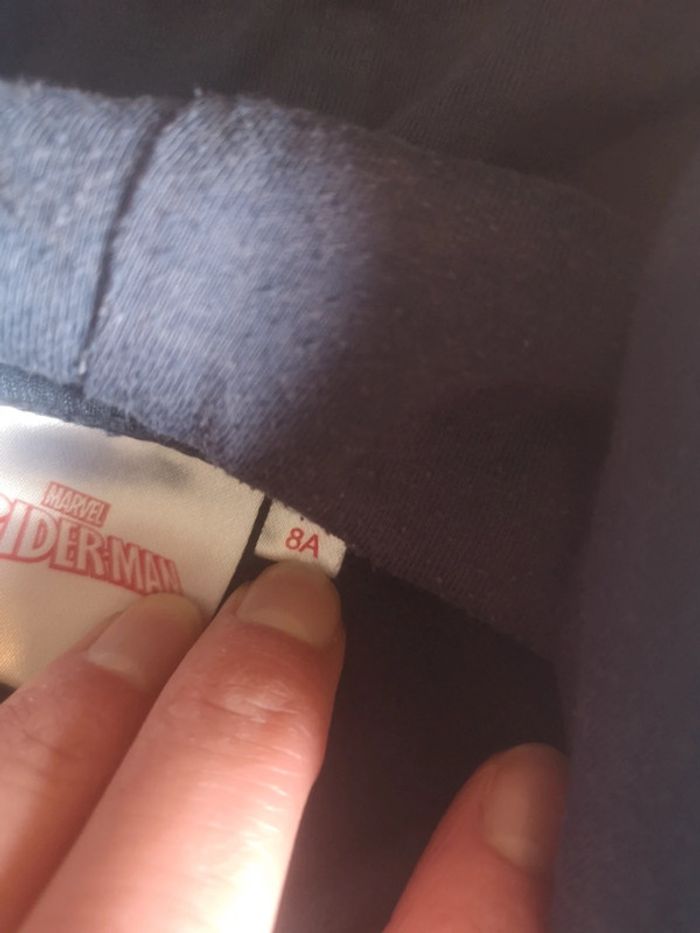 Sweat marvel spiderman 8 ans - photo numéro 4