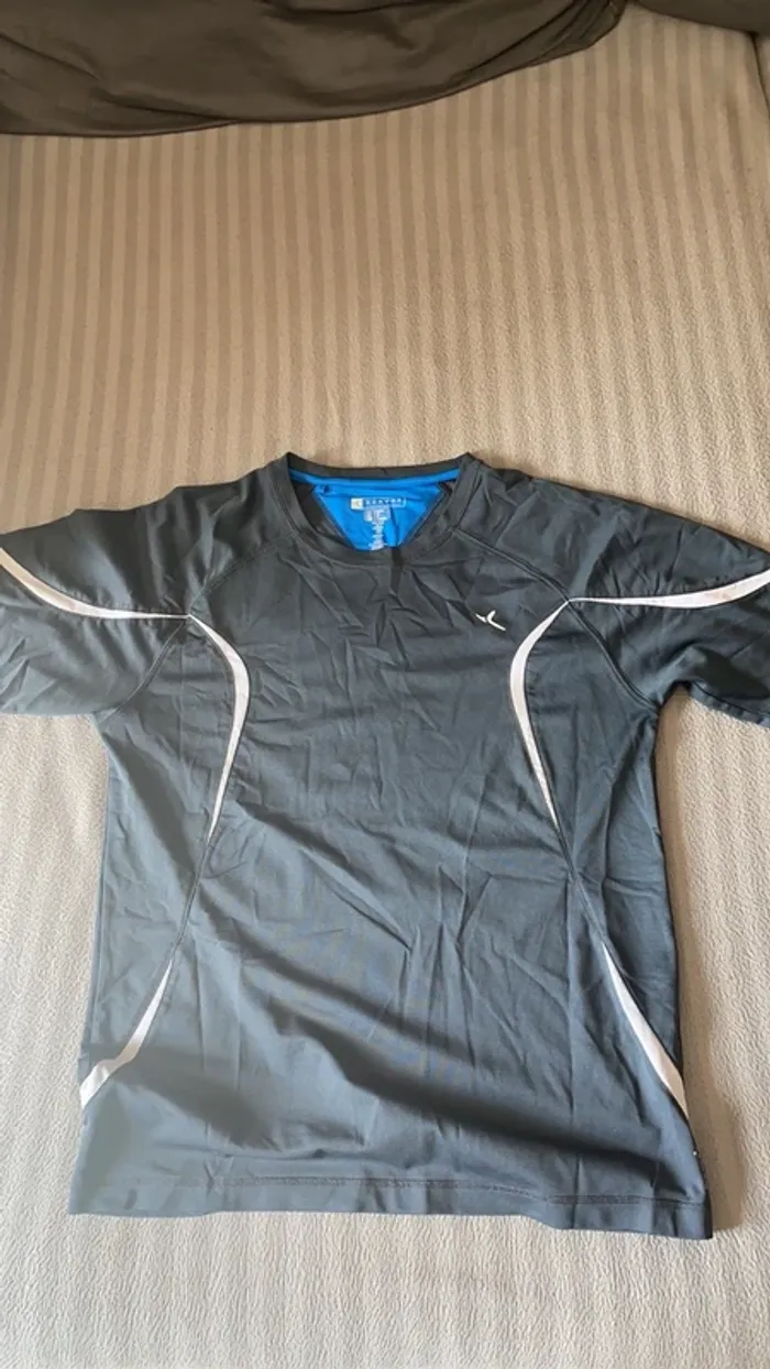 Lot de 2 t.shirt pour le sport - photo numéro 3