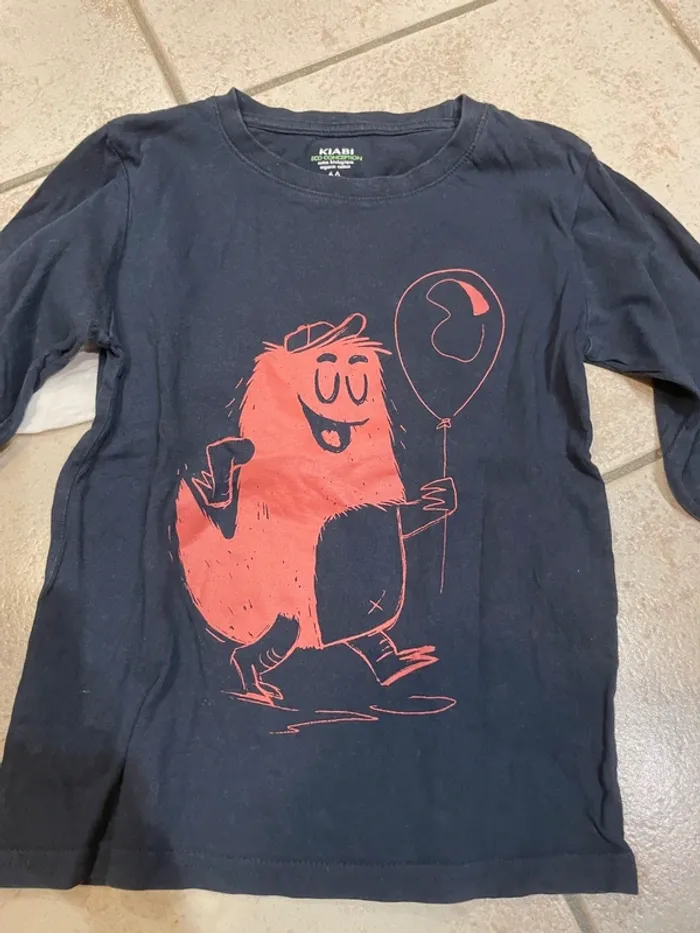 2 teeshirts manches longues Kiabi 6ans - photo numéro 3