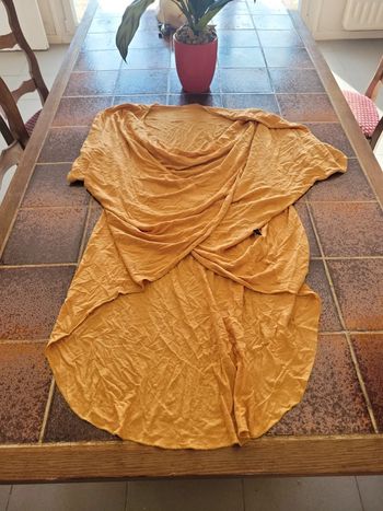 Tee-shirt manches courtes cœur croisé