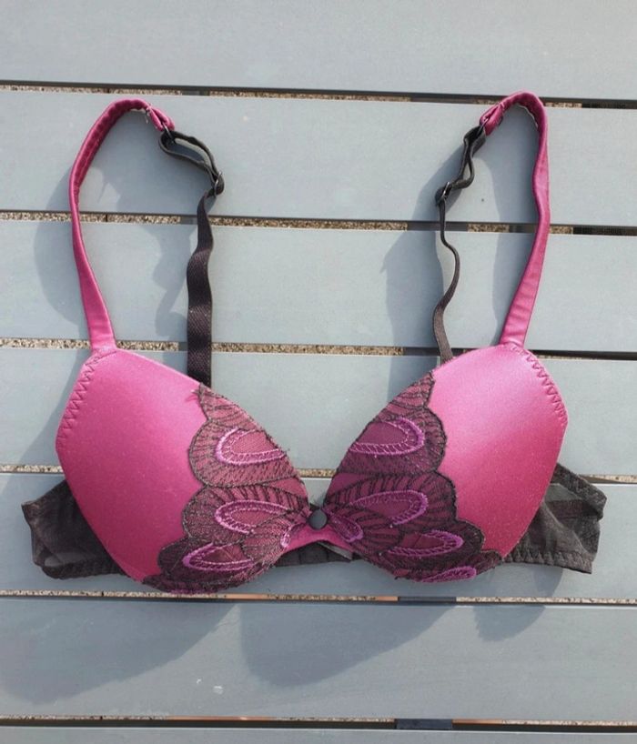 Soutien gorge violet noir implicite - photo numéro 2