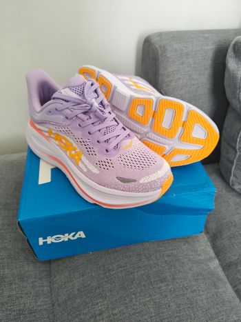Hoka Bondi 9