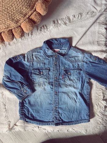 Chemise en jean levis 24 mois