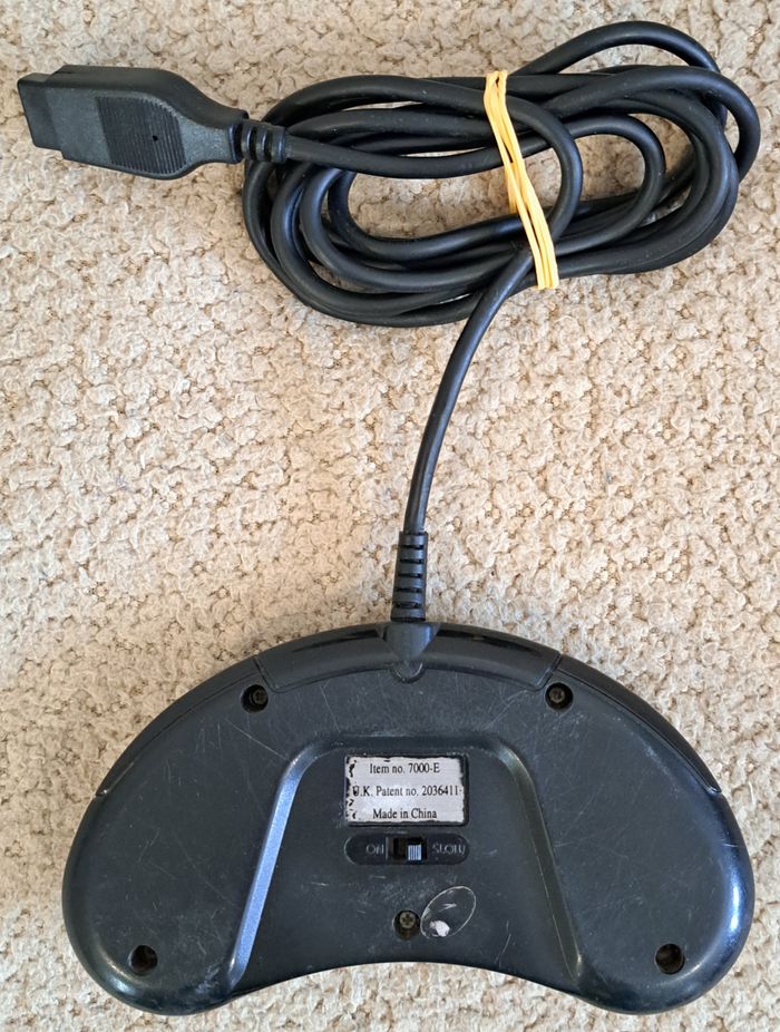 🎮 Manette générique 6 boutons Sega Megadrive - MD - photo numéro 2