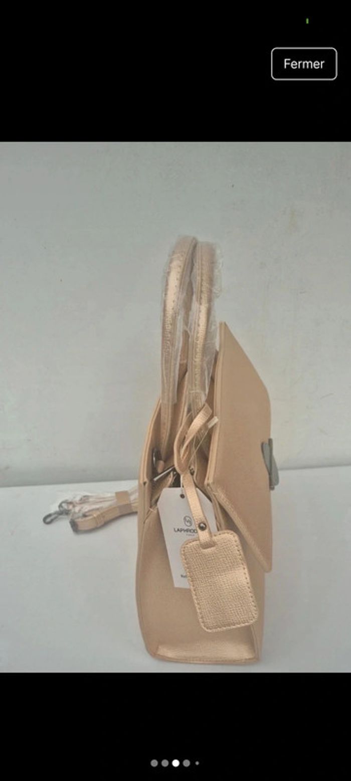 Sac à main doré avec bandoulière ajustable - photo numéro 4