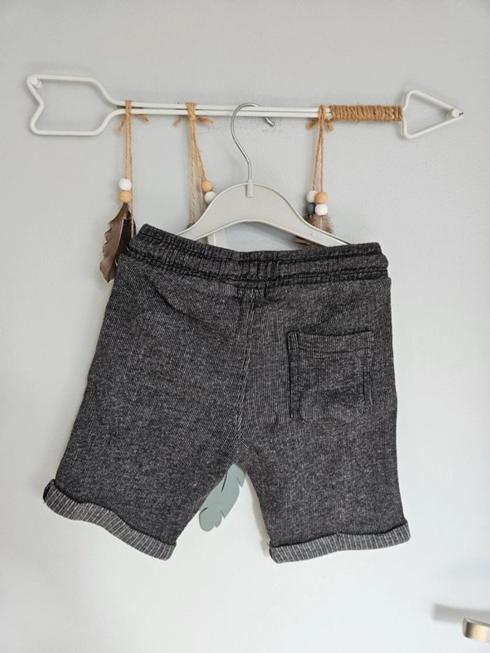 Short 3 ans - photo numéro 2