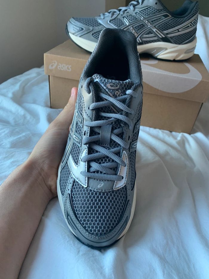 Baskets Basses Femme Asics Gel-1130 Grise Argenté - Taille 40.5 - photo numéro 2