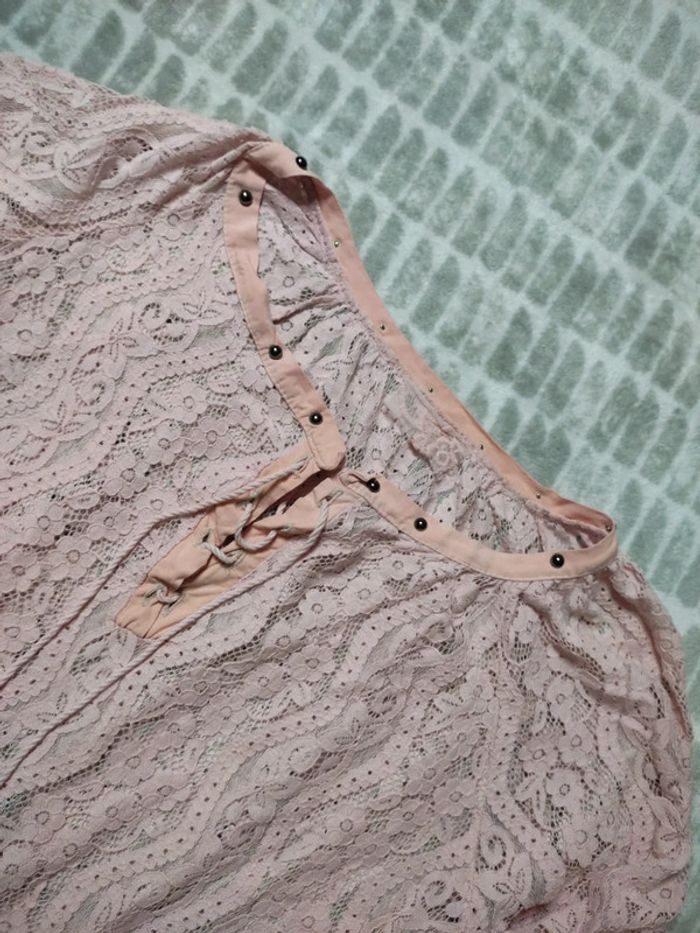 Tunique dentelle manches évasées rose clair taille 46 - photo numéro 4