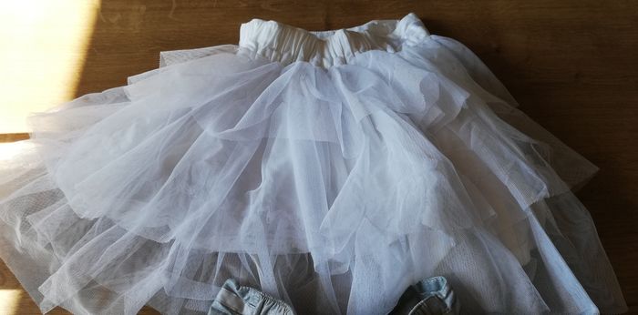 2 tutus Vertbaudet 2 ans - photo numéro 8