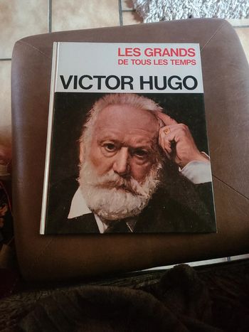 Les grands de tous les temps. Victor hugo