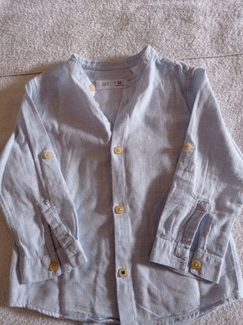 Magnifique petite chemise plus ciel en lin marque Zara taille de 3 ans voir photos très belle
