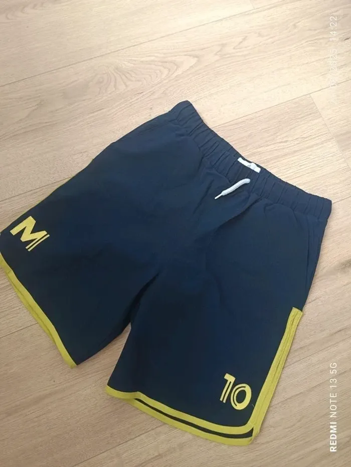 Magnifique short la redoute bleu taille 10 ans