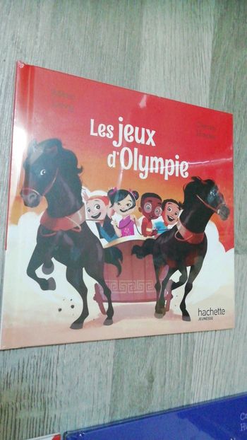 Livre les jeux d'olympie hachette jeunesse
