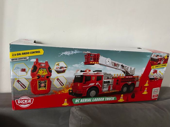 Grand de camion de pompier neuf dickie toys - photo numéro 3