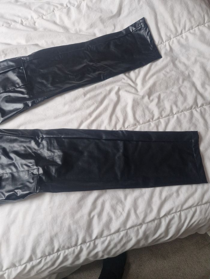 Pantalon cargo simili cuir homme - photo numéro 4