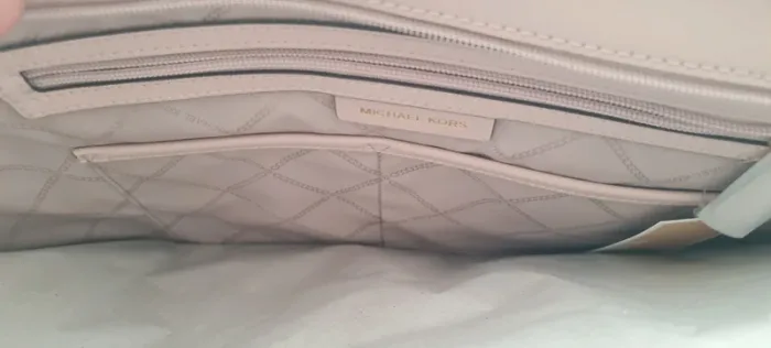 Très grand sac cabas Mickael Kors original neuf - photo numéro 10
