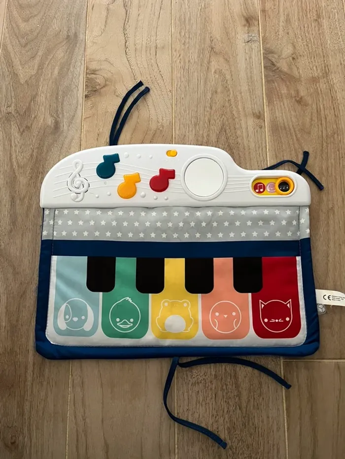 Piano d’éveil musicale et lumineux Oxybul