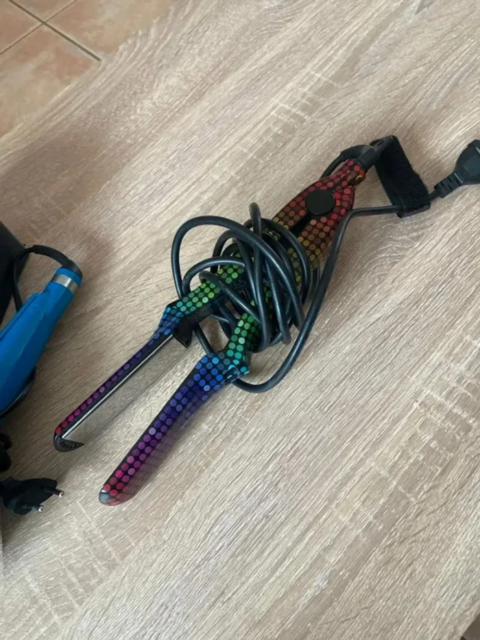 Lot  accessoires de  coiffure - photo numéro 2