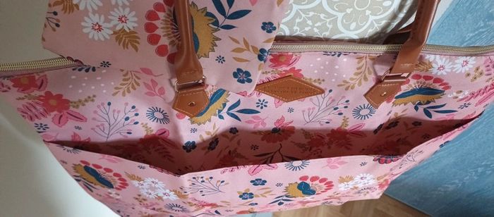 Sac à motifs avec pochette neuf - photo numéro 3