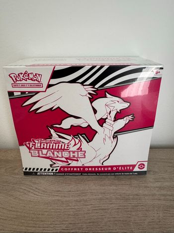 Pokémon - ETB ev10.5 - Flamme blanche - scellée FR