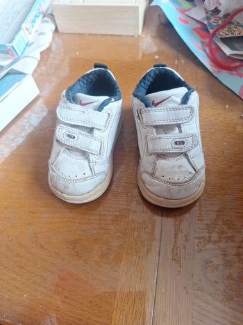 Tennis enfant taille 20