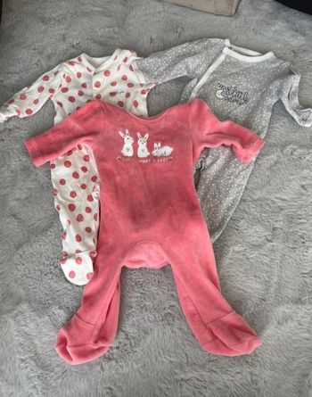 Lot grenouillères bébé fille