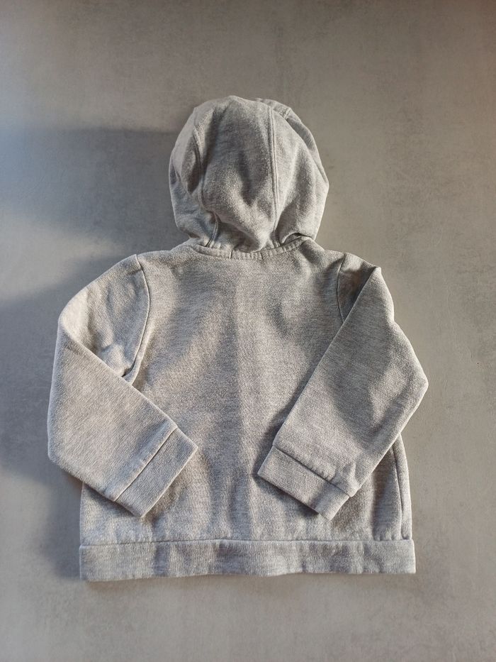 Gilet sweat à capuche manches longues 24 mois Verbaudet très bon état - photo numéro 2