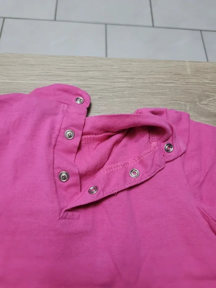 Lot de 3 sous-pulls fille en 18 mois - photo numéro 15