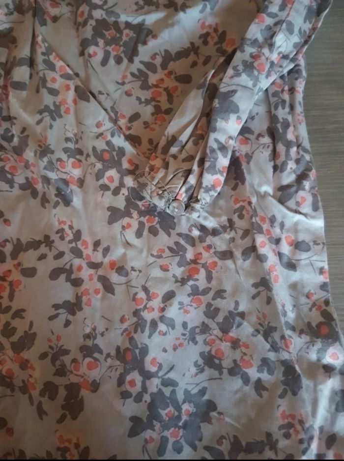 Robe fleurs - photo numéro 2