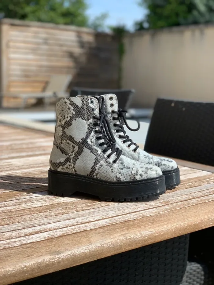 Boots Bronx en cuir blanc imprimé taille 37