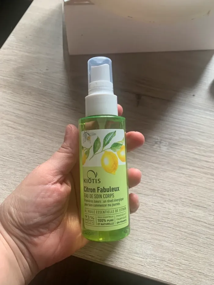 Eau de soin corps citron