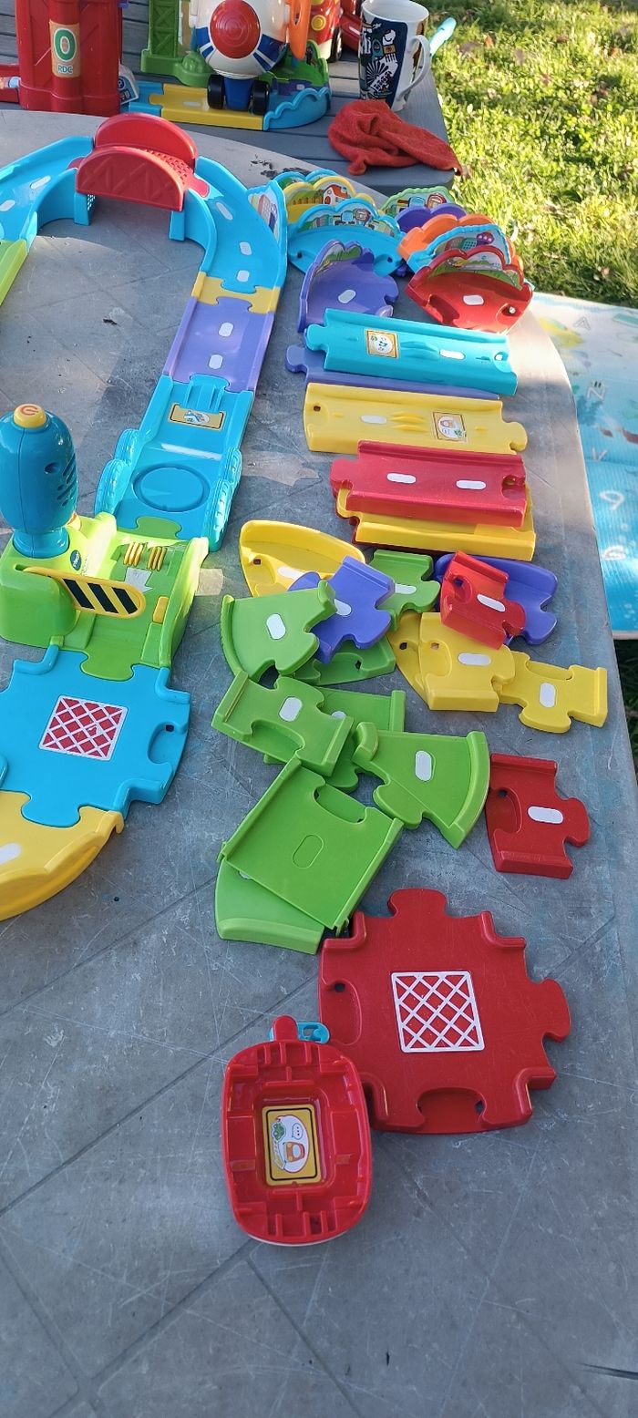 Circuit city tour tut tut bolide - photo numéro 4